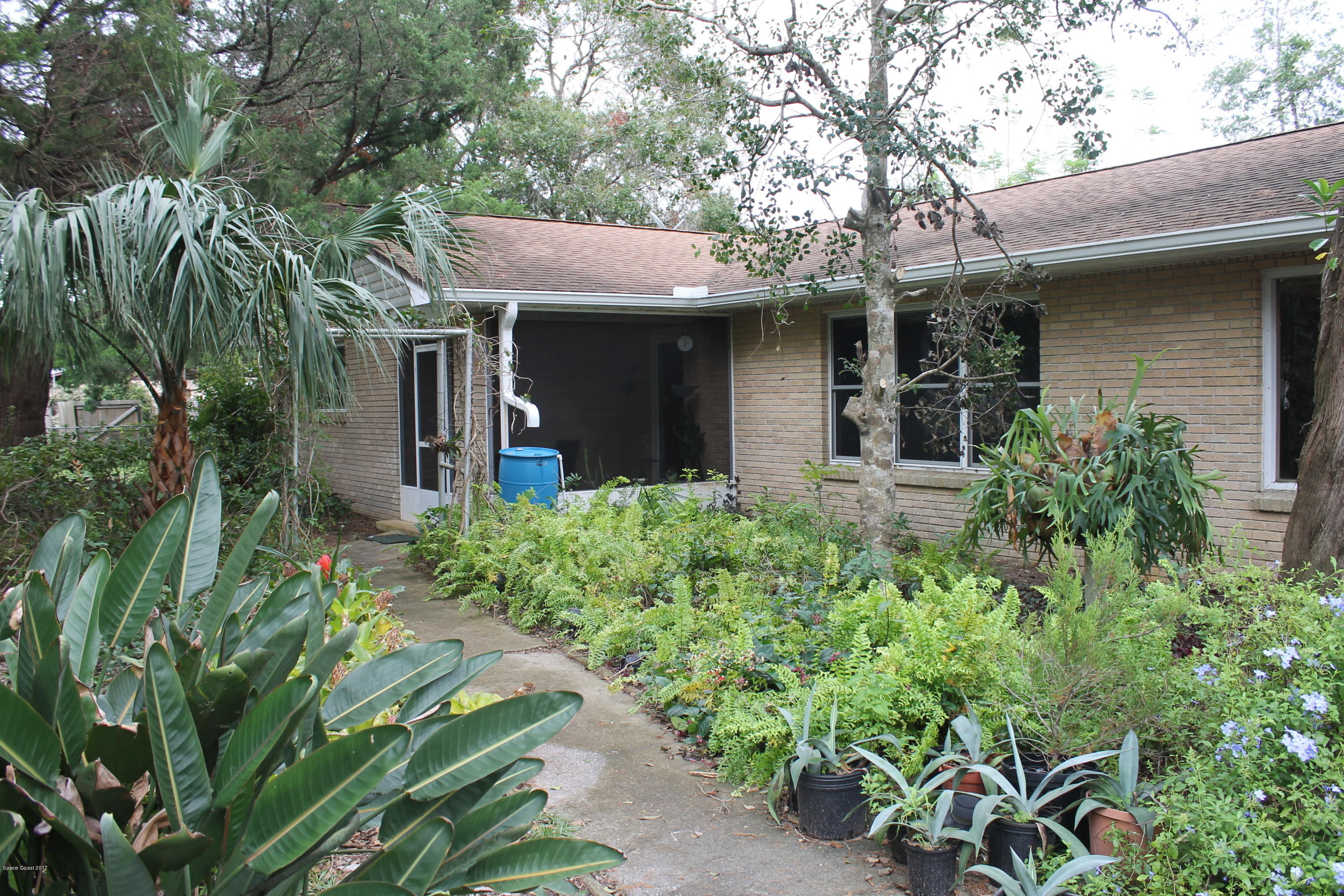 Front walkway