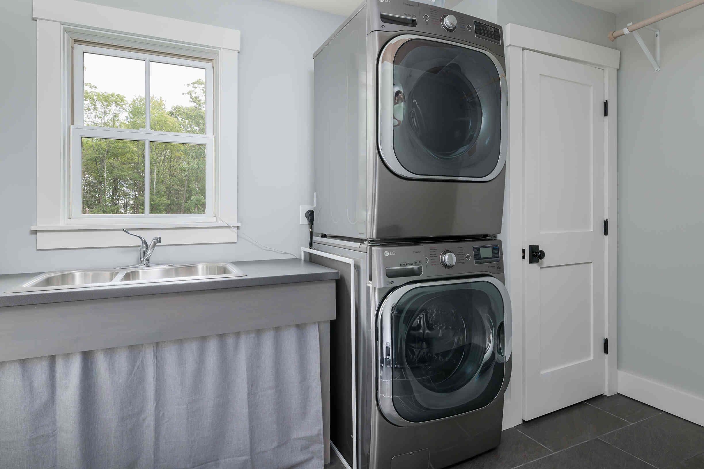 6 Cutts Ridge Lane Kittery, ME 03904 - Photo 26 of 30 Gallery Image 26