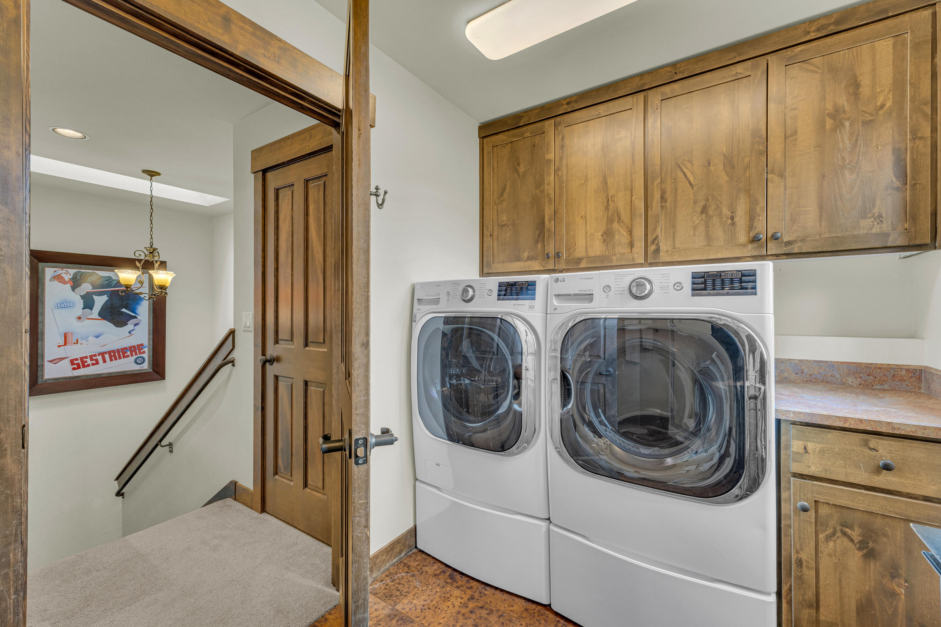 61429 Linton Loop Bend, OR 97702 - Photo 27 of 43 Upstairs Laundry