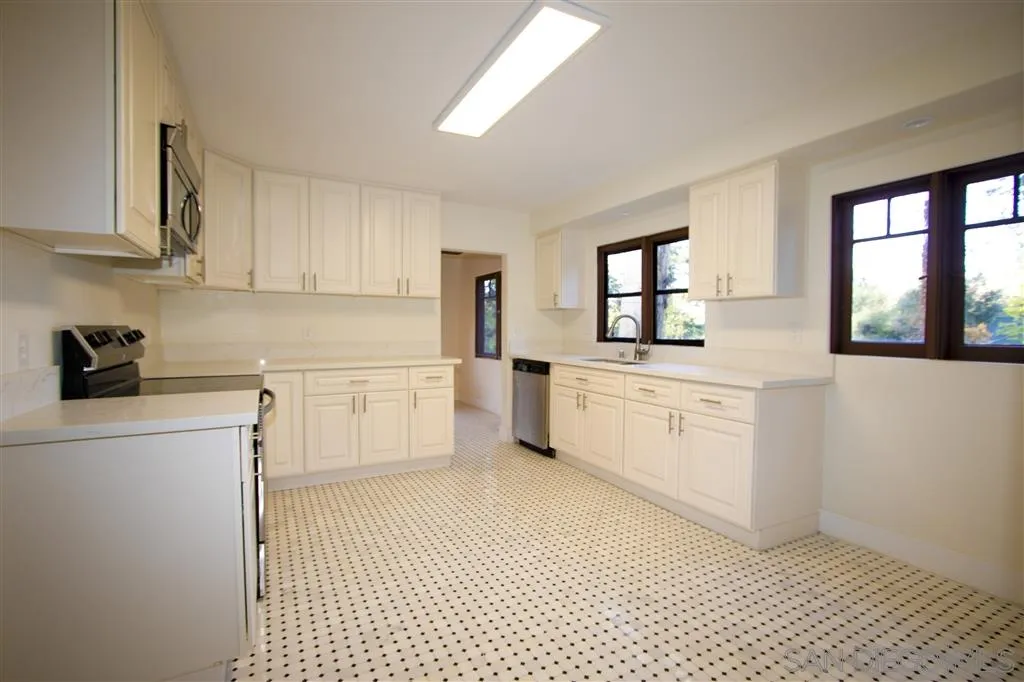 72 Corte Madera Road Pine Valley, CA 91962 - Photo 4 of 14 Gallery Image 4