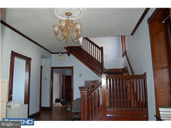 7238 Ridge Avenue Philadelphia, PA 19128 - Photo 4 of 12 Gallery Image 4