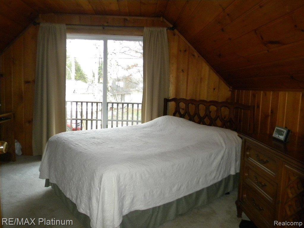 1685 Clark Lake Road Brighton, MI 48114 - Photo 12 of 25 Bedroom w/ Balcony