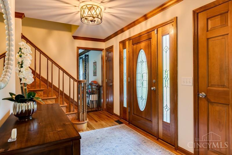 9207 Old Coach Road Cincinnati, OH 45249 - Photo 6 of 41