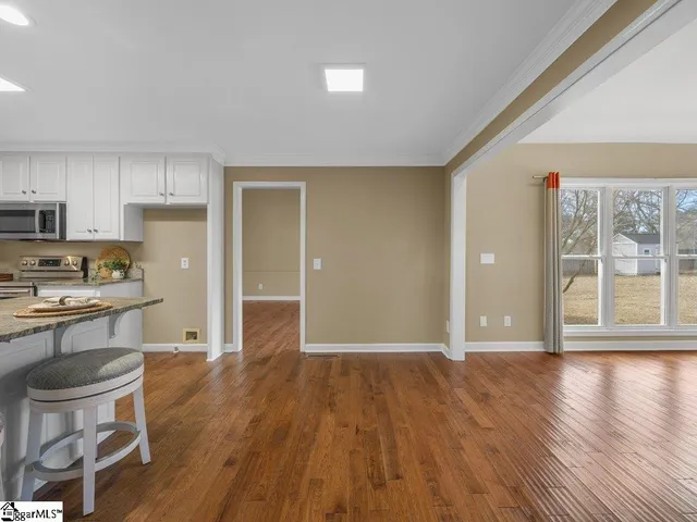 $480,000 | 404 Grayson Drive, Moore, SC 29369