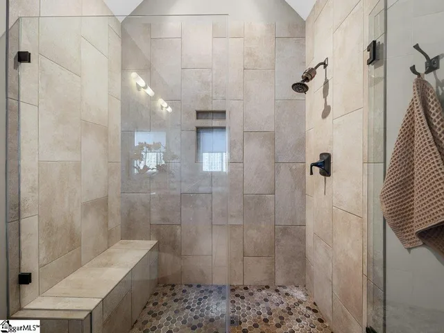 $480,000 | 404 Grayson Drive, Moore, SC 29369