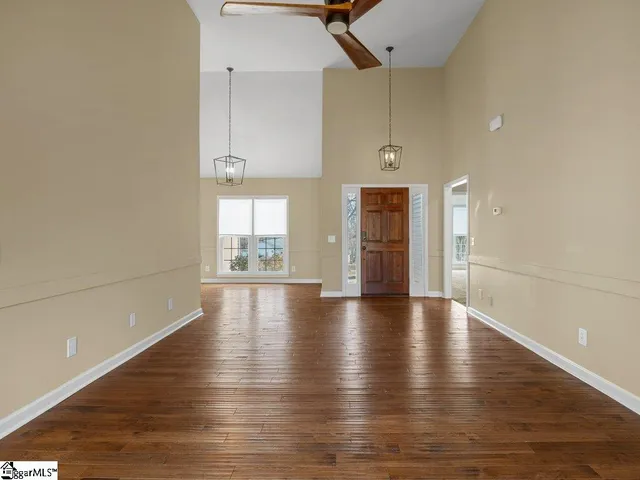 $480,000 | 404 Grayson Drive, Moore, SC 29369