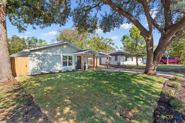 $329,900 | 2810 Inwood Road, Temple, TX 76502