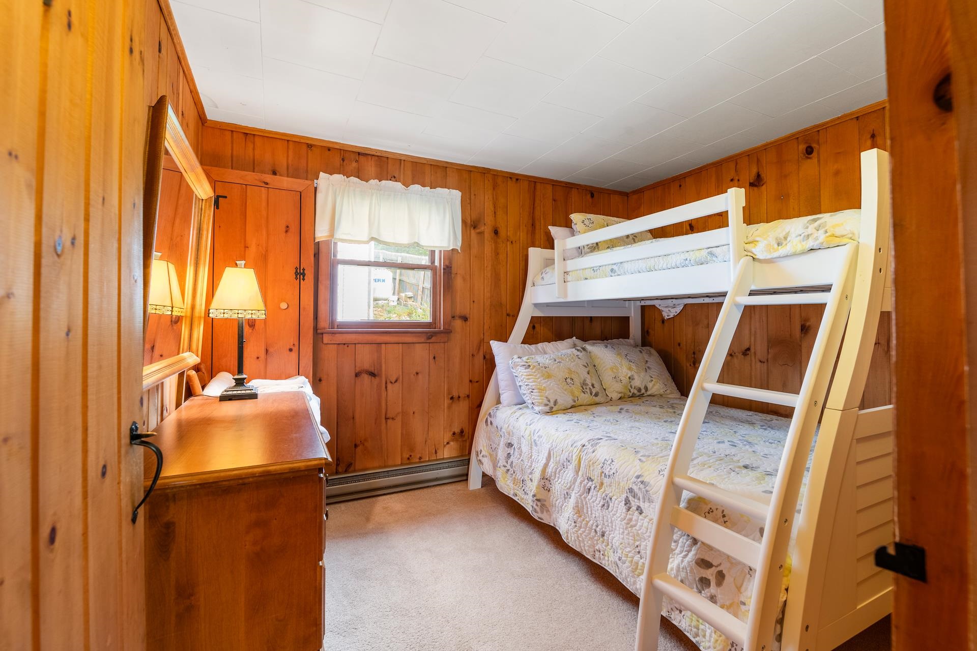 8 White Shutters Road Sunapee, NH 03782 - Photo 11 of 34 Gallery Image 11