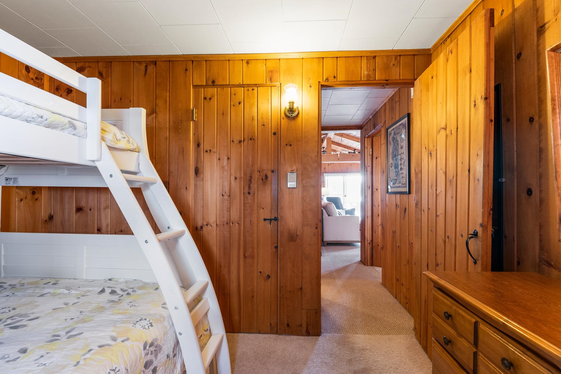 8 White Shutters Road Sunapee, NH 03782 - Photo 16 of 34 Gallery Image 16
