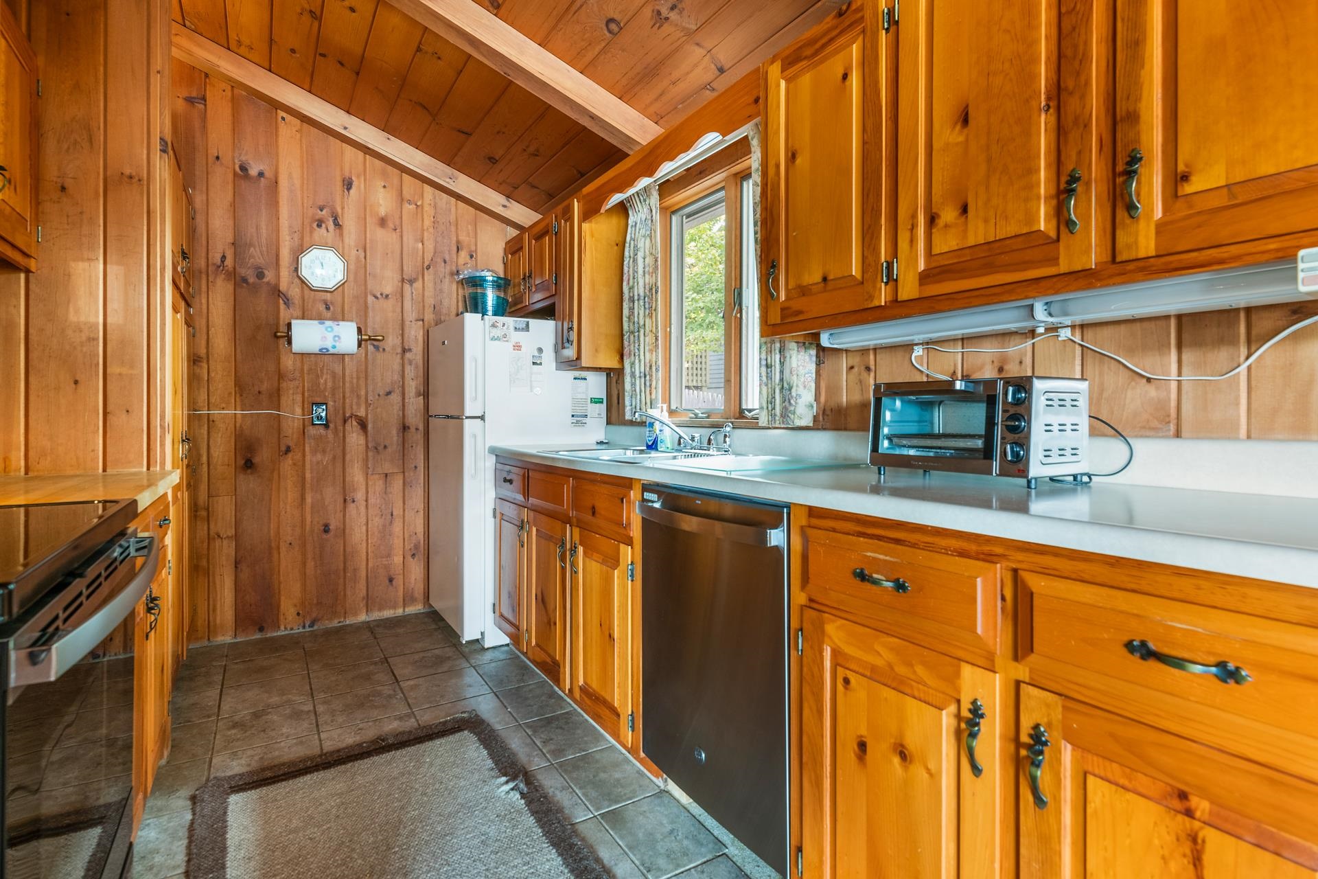8 White Shutters Road Sunapee, NH 03782 - Photo 32 of 34 Gallery Image 32