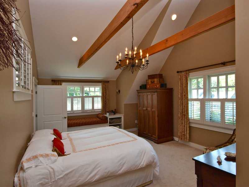 159 Ruggles Avenue Newport, RI 02840 - Photo 14 of 17 Bedroom.