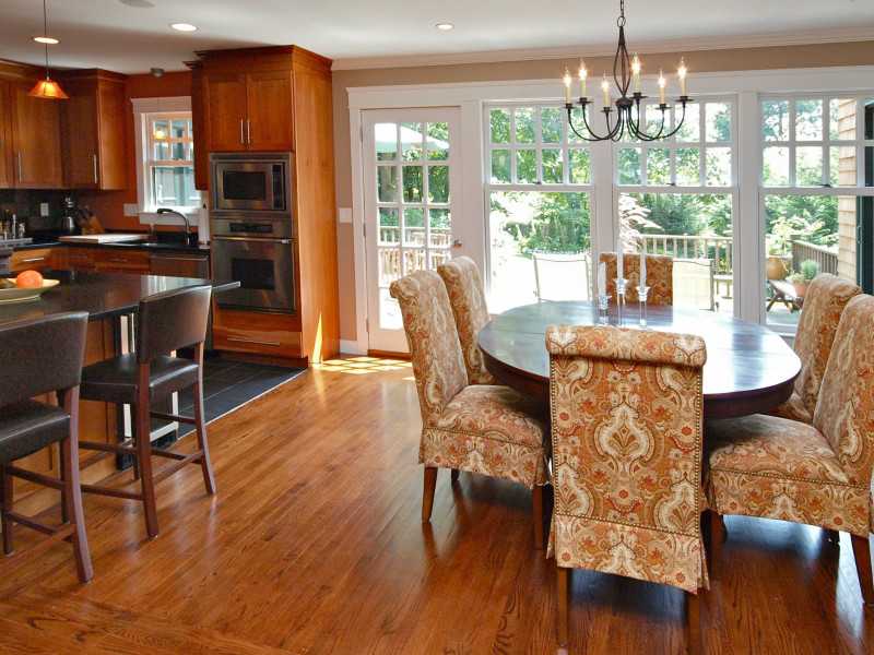 159 Ruggles Avenue Newport, RI 02840 - Photo 4 of 17 Exterior Front.