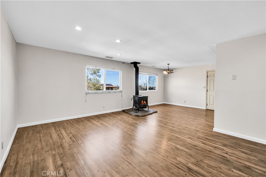 58331 Caliente Street Yucca Valley, CA 92284 - Photo 11 of 52