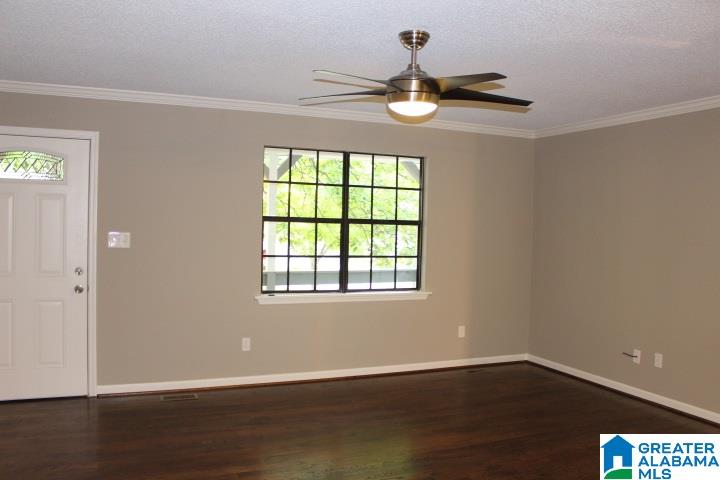 1225 6th Avenue Northwest Alabaster, AL 35007 - Photo 3 of 17