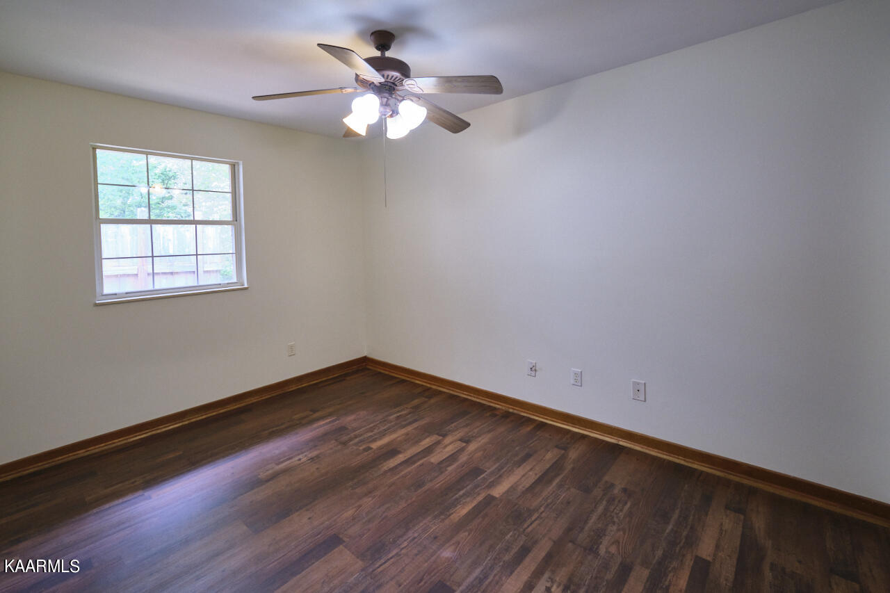 5408 Foxwood Road Knoxville, TN 37921 - Photo 30 of 44 Bedroom
