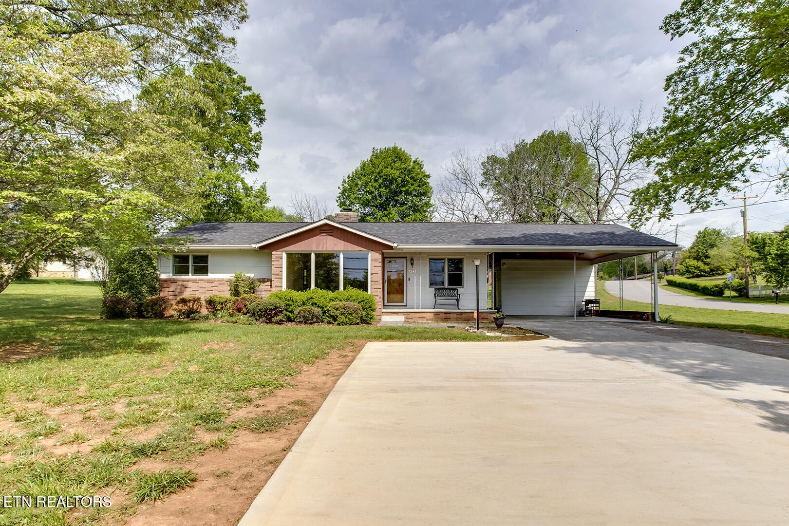 7341 West Emory Road Knoxville, TN 37931 - Photo 1 of 40 Gallery Image 1
