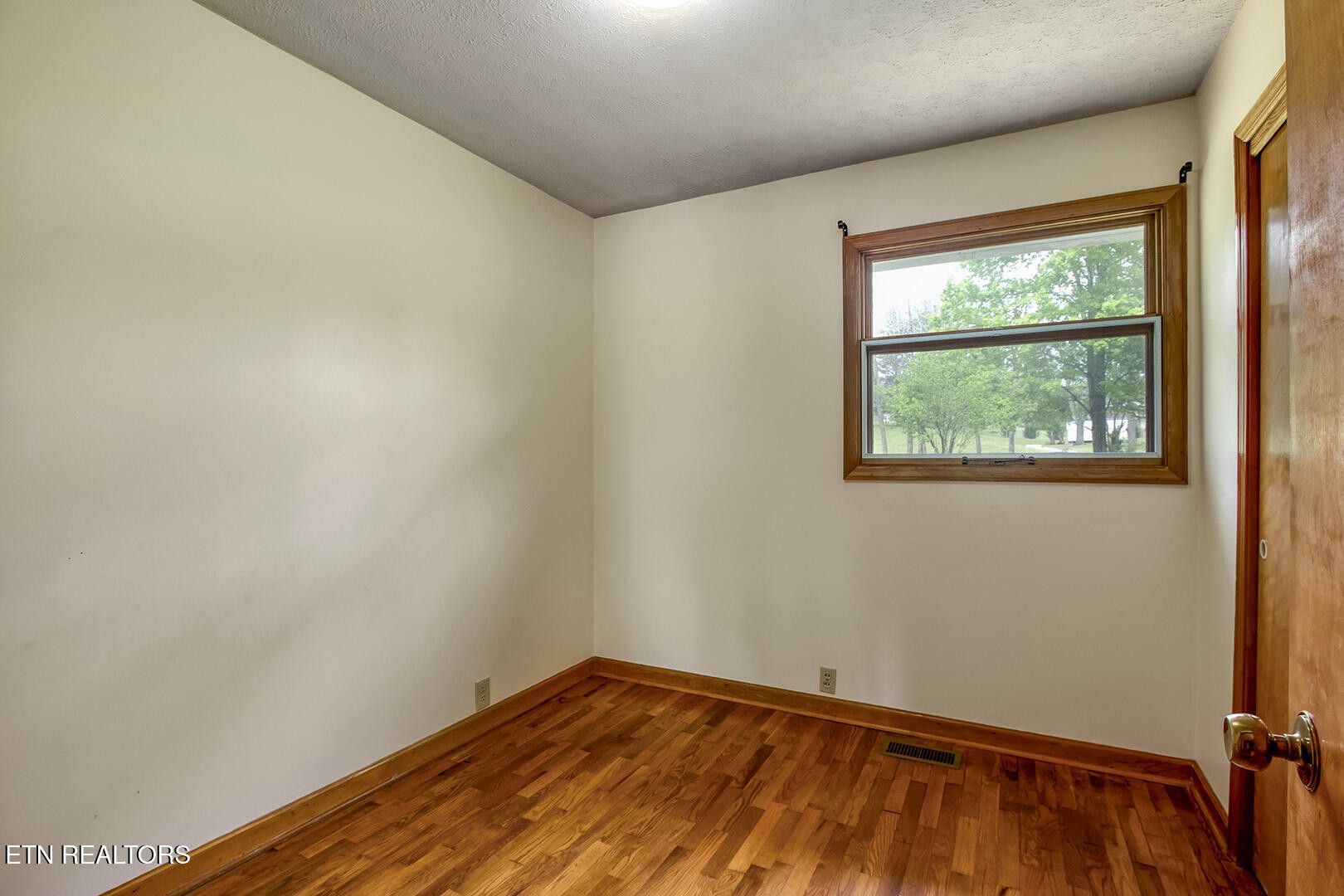 7341 West Emory Road Knoxville, TN 37931 - Photo 16 of 40 Gallery Image 16