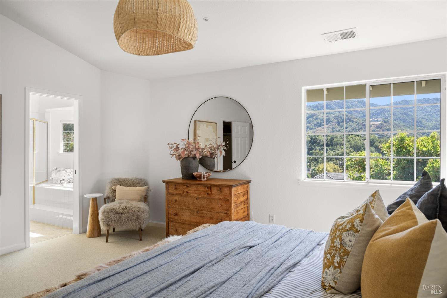 8 Pacific Drive Novato, CA 94949 - Photo 21 of 37