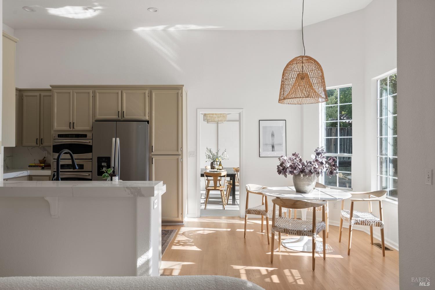 8 Pacific Drive Novato, CA 94949 - Photo 9 of 37