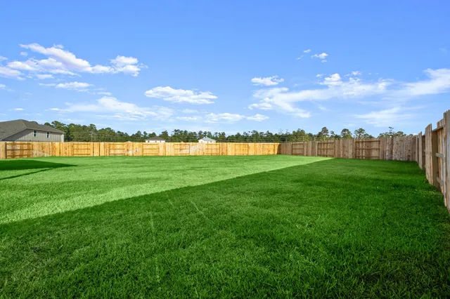 $2,200 | 16529 Breezy Knl Court, Conroe, TX 77302