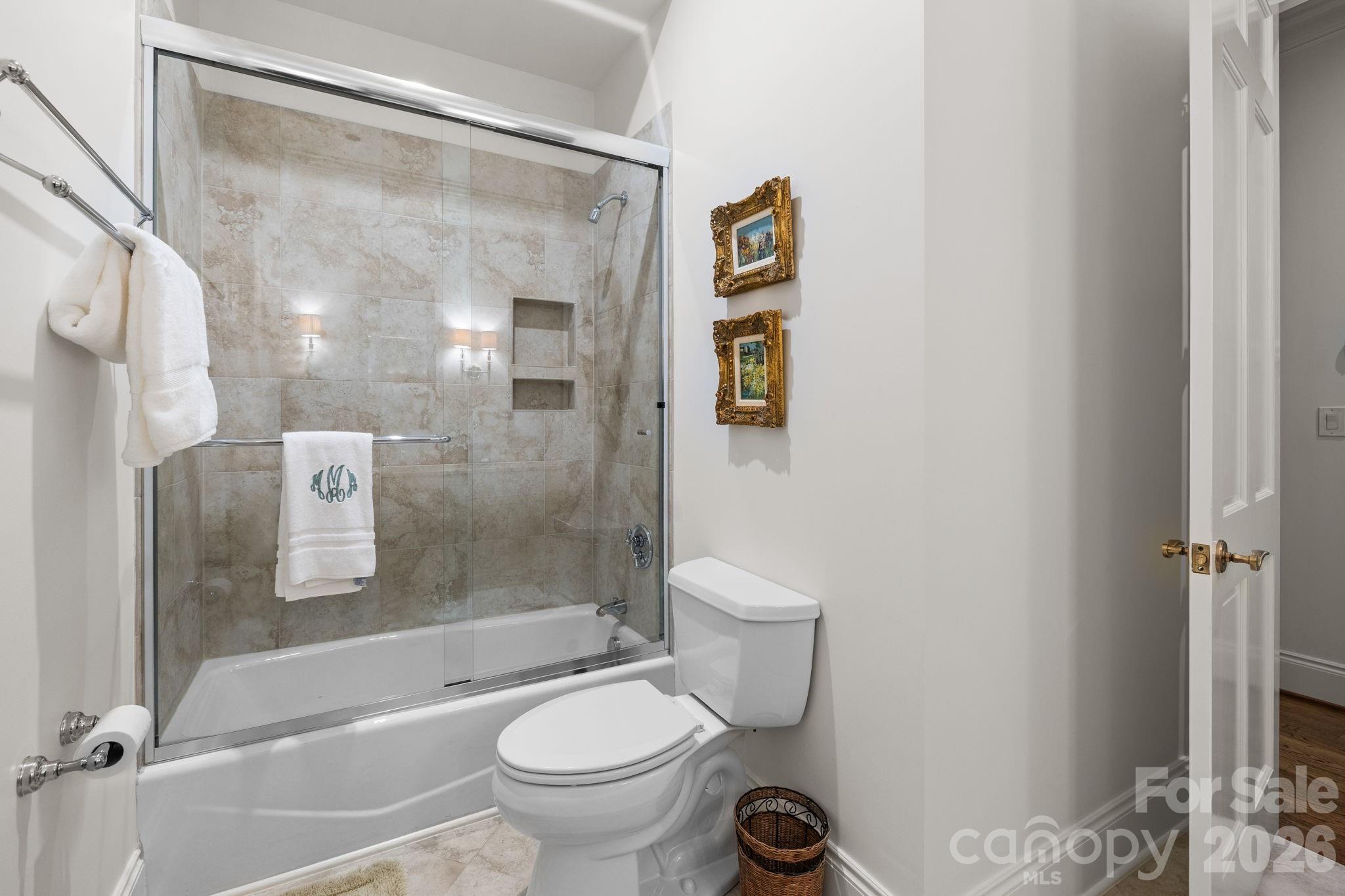 168 Cherokee Road Charlotte, NC 28207 - Photo 32 of 40 Gallery Image 32