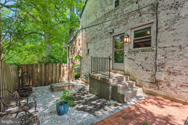 $888,000 | 2400 Seminary Road, Silver Spring, MD 20910