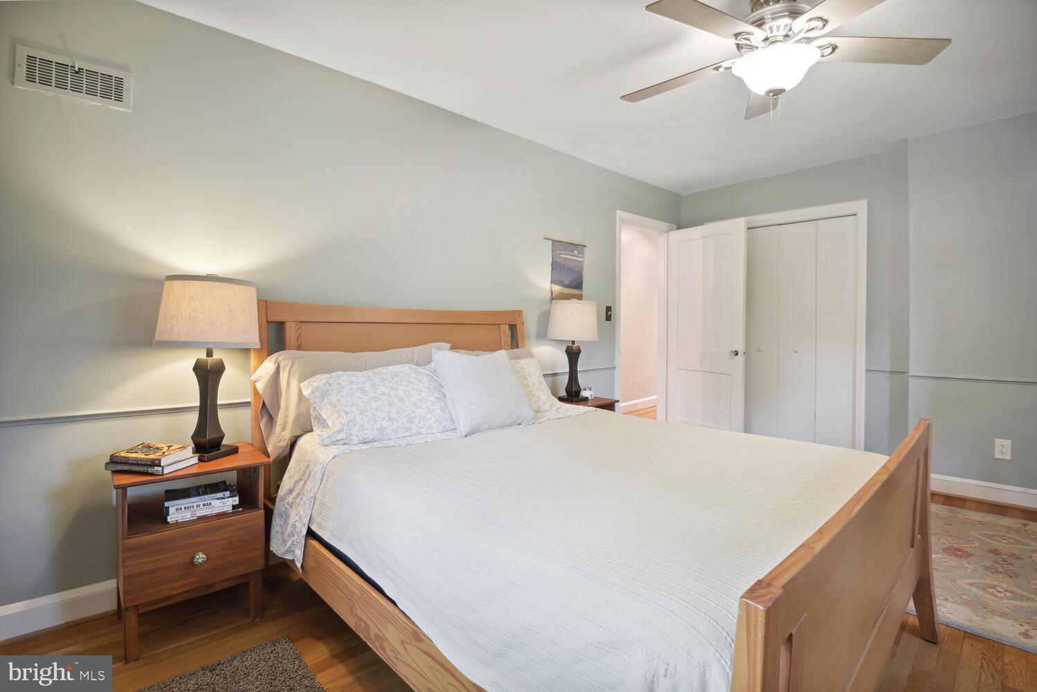 2400 Seminary Road Silver Spring, MD 20910 - Photo 18 of 31