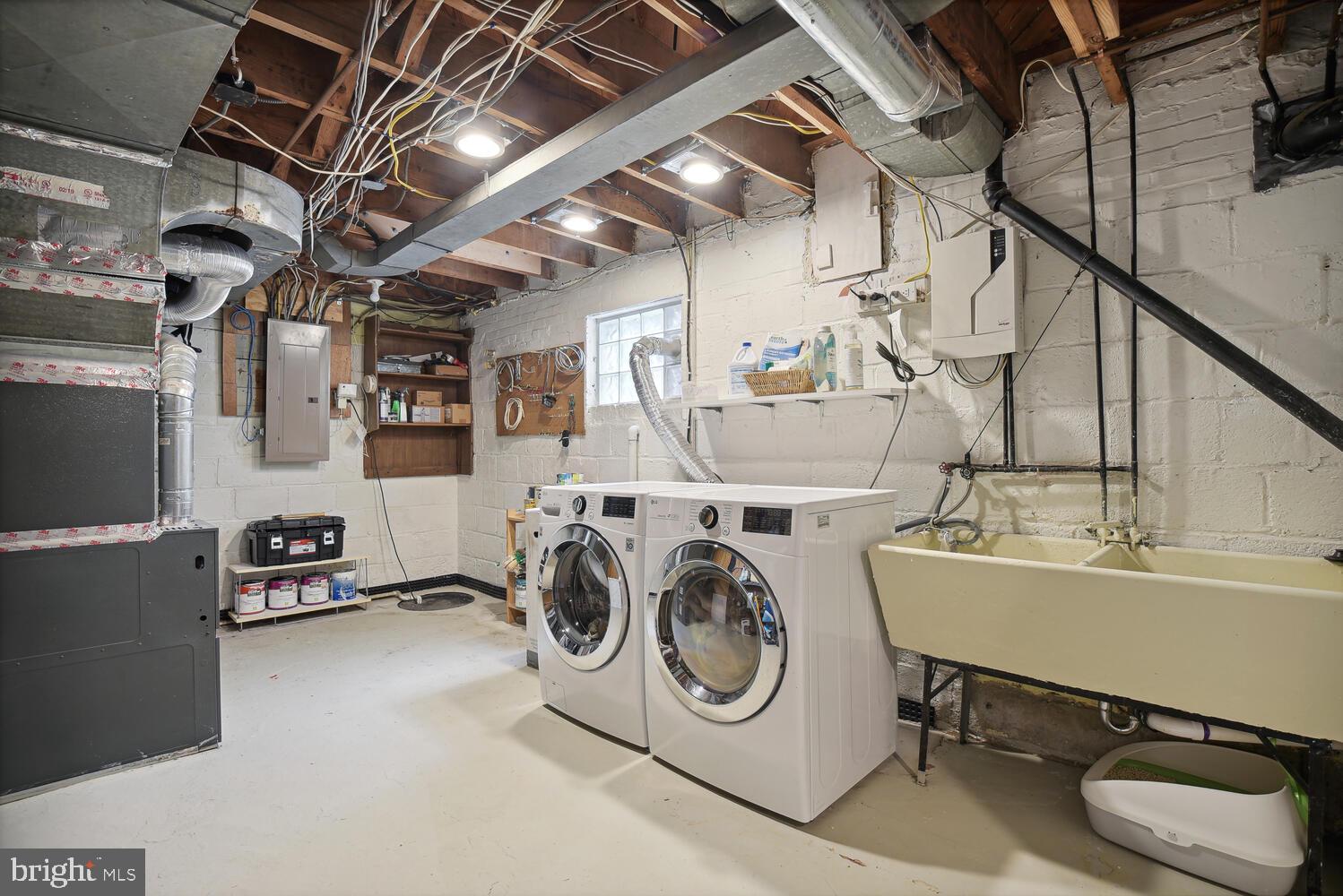 2400 Seminary Road Silver Spring, MD 20910 - Photo 25 of 31