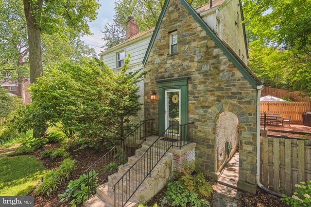 $888,000 | 2400 Seminary Road, Silver Spring, MD 20910