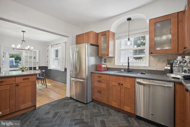 $888,000 | 2400 Seminary Road, Silver Spring, MD 20910