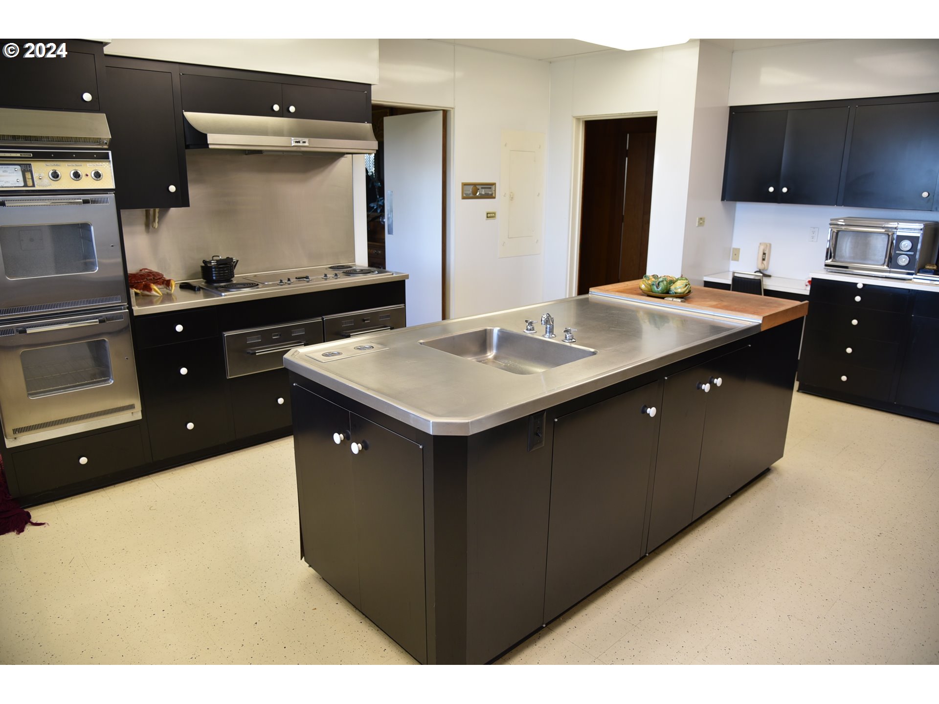 53765 East Honeyman Road Scappoose, OR 97056 - Photo 16 of 46