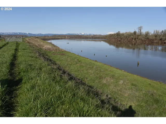 $3,175,000 | 53765 East Honeyman Road, Scappoose, OR 97056