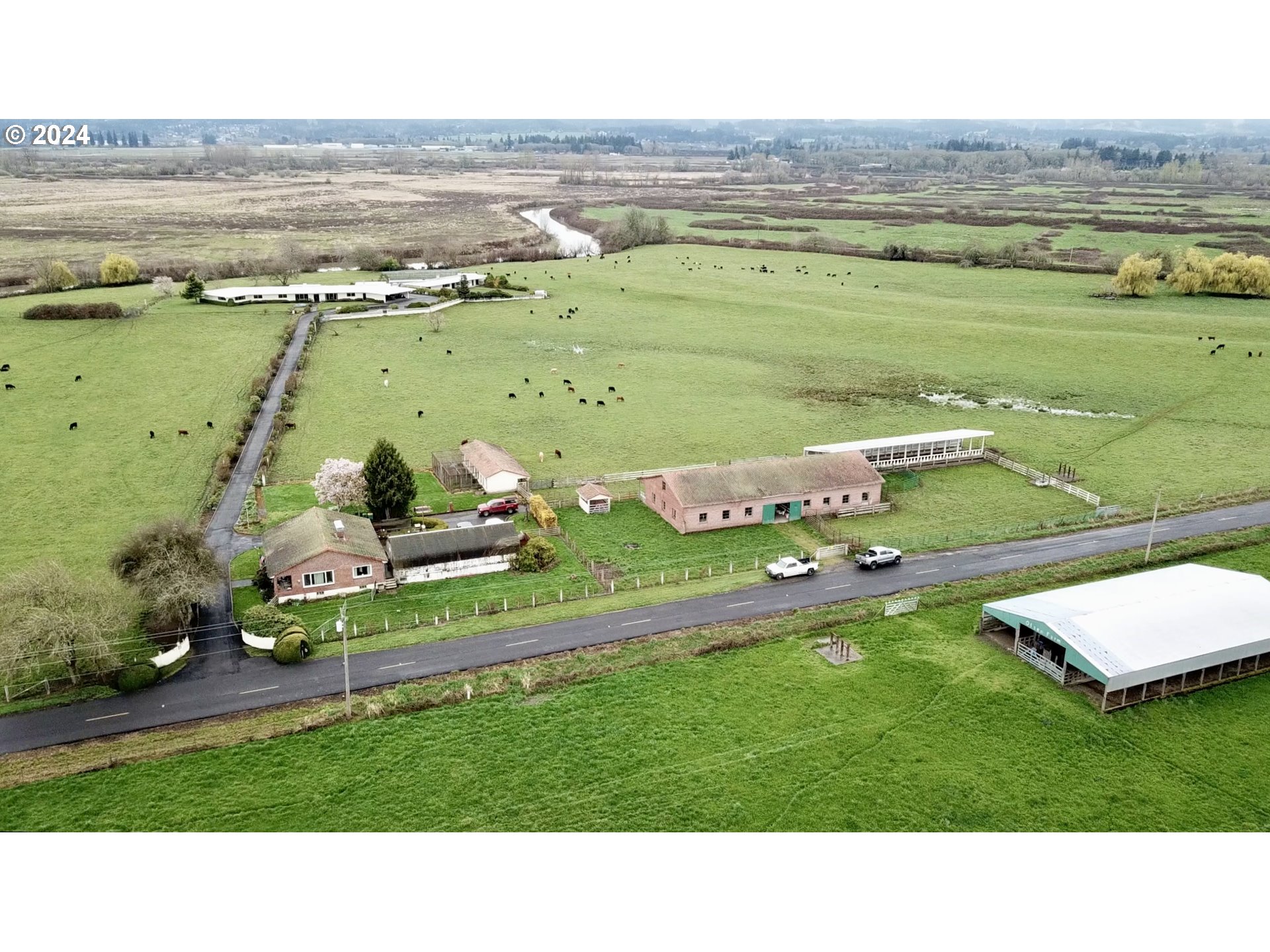 53765 East Honeyman Road Scappoose, OR 97056 - Photo 3 of 46