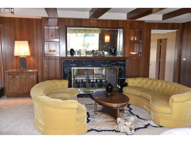 $3,175,000 | 53765 East Honeyman Road, Scappoose, OR 97056