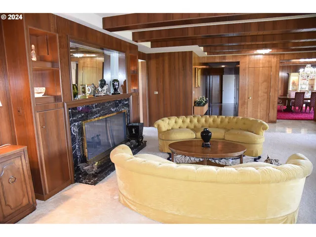 $3,175,000 | 53765 East Honeyman Road, Scappoose, OR 97056