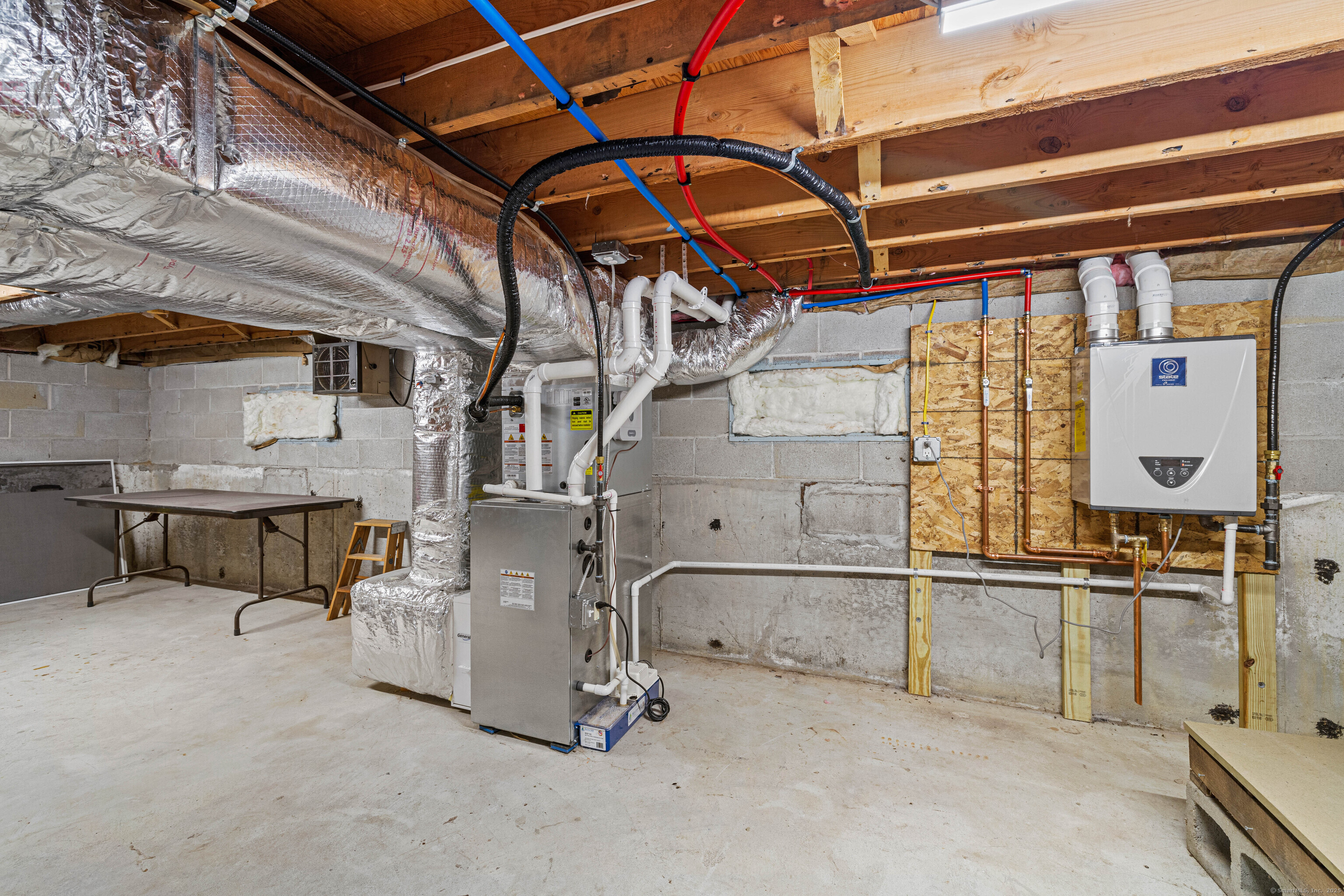 48 Billow Road East Lyme, CT 06357 - Photo 29 of 40 a utility room with dryer and washer