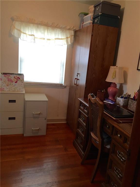 2040 Spring Valley Road Pittsburgh, PA 15243 - Photo 17 of 23 a view of a window in a room
