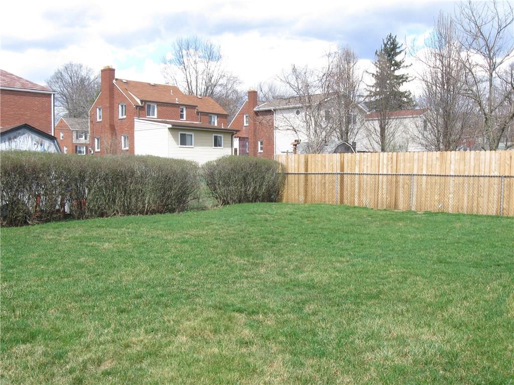 2040 Spring Valley Road Pittsburgh, PA 15243 - Photo 23 of 23 a view of a backyard