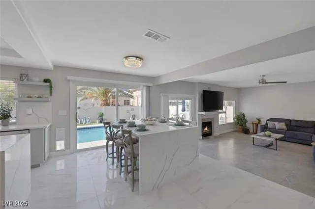 $4,500 | 442 Staghorn Pass Avenue, Las Vegas, NV 89183