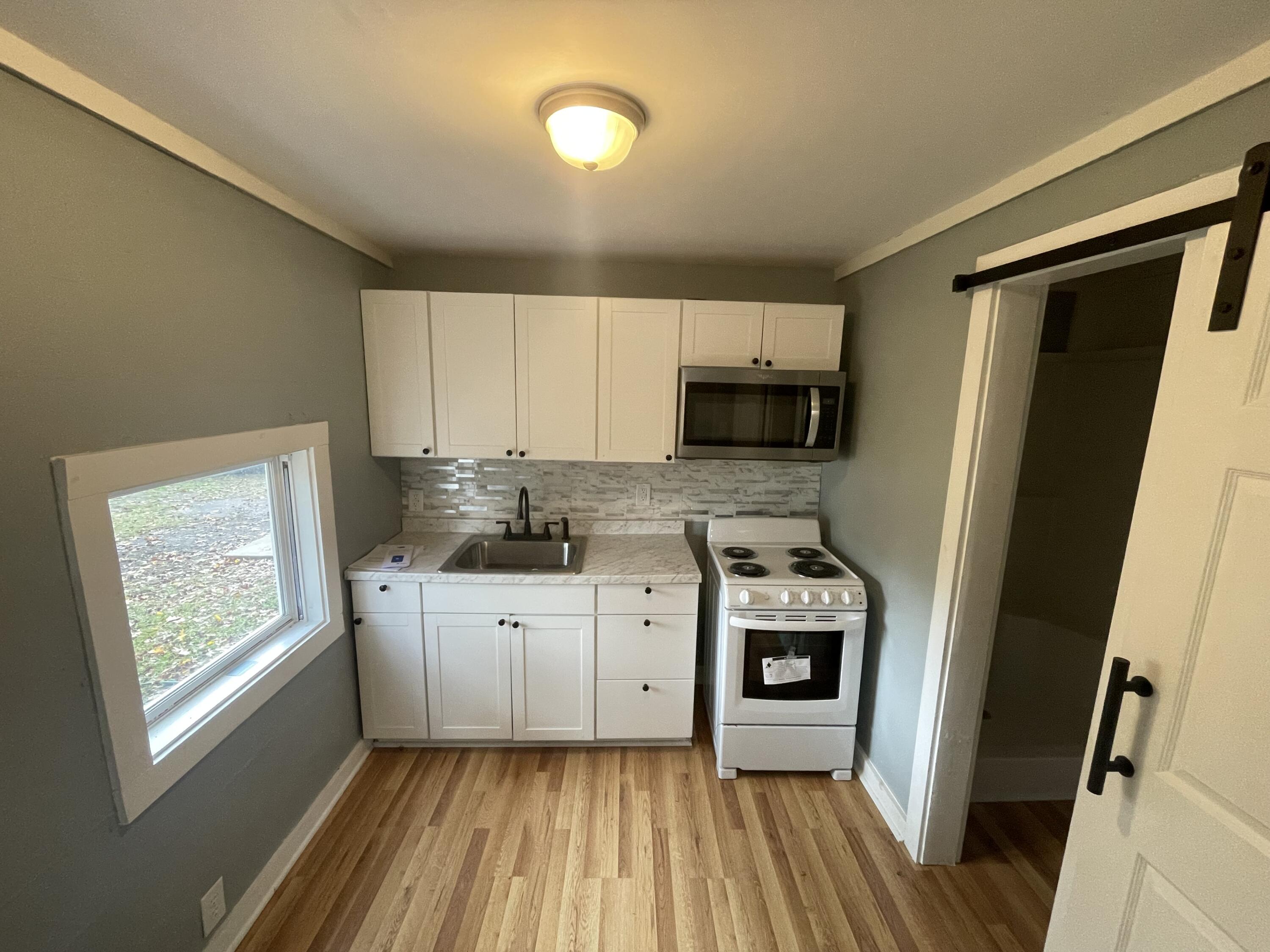 3111 Matipan Avenue, Unit B North Charleston, SC 29405 - Photo 1 of 9 IMG_5091