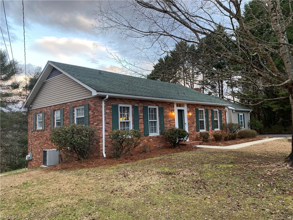 801 Shoals Road Pinnacle, NC 27043 - Photo 2 of 25