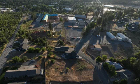 a picture of city view