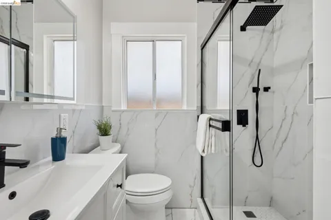 $799,000 | 501 East 20th Street, Oakland, CA 94606