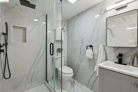 $799,000 | 501 East 20th Street, Oakland, CA 94606