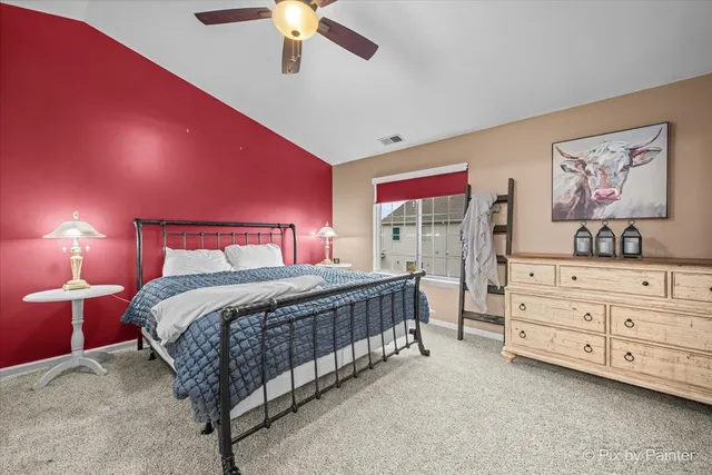 $289,900 | 659 South Rosehall Lane, Round Lake, IL 60073