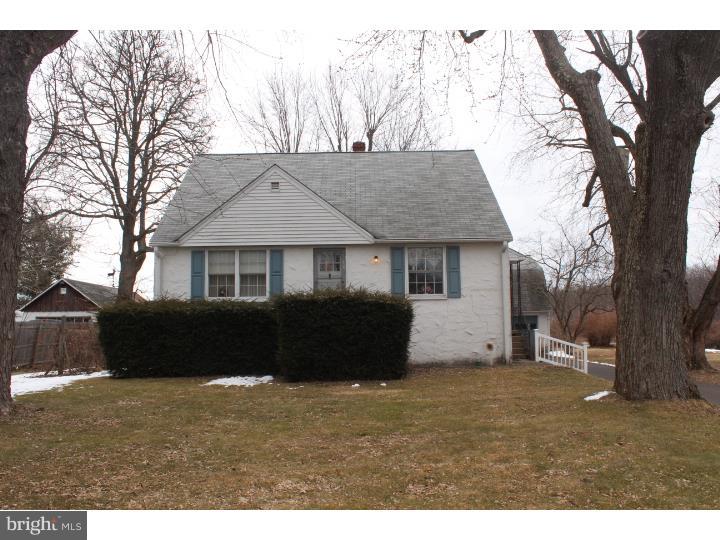1019 Middle Road Perkasie, PA 18944 - Photo 3 of 21 Exterior Front