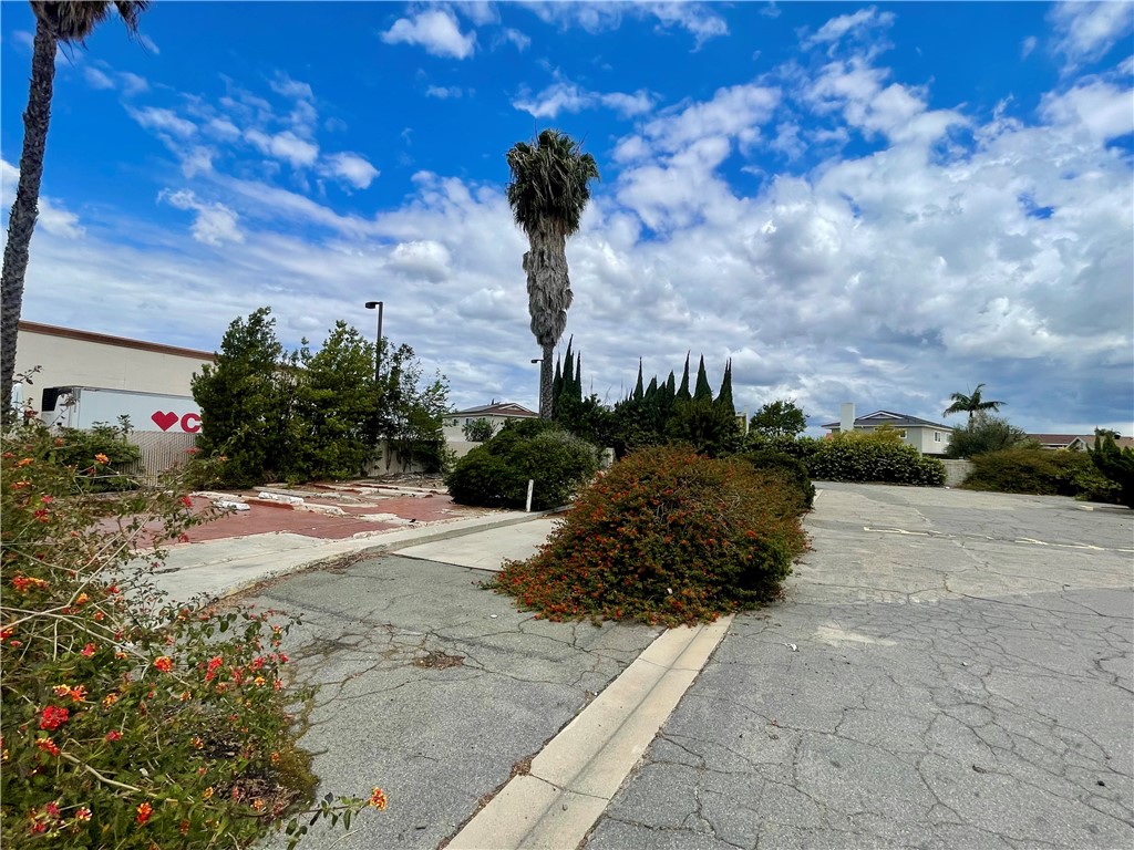 5619 Ball Road Cypress, CA 90630 - Photo 7 of 21