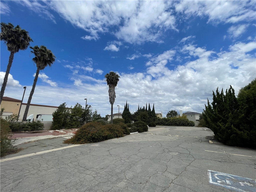 5619 Ball Road Cypress, CA 90630 - Photo 10 of 21