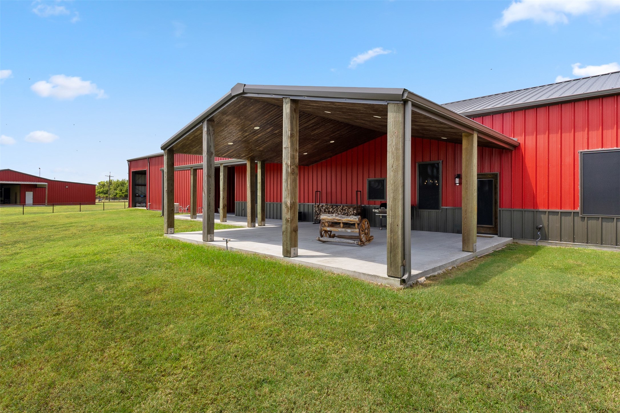 1402 Eagle Ferry Road Anahuac, TX 77514 - Photo 29 of 50 Gallery Image 29