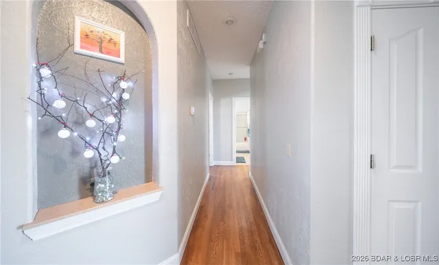 $425,000 | 25421 Hideaway Lane, Lebanon, MO 65536